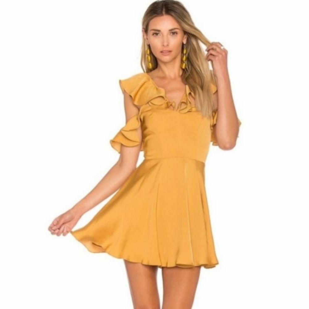 Lovers + friends trophy mini dress deep gold XS